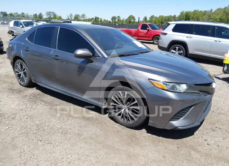 2020 Toyota CAMRY фото