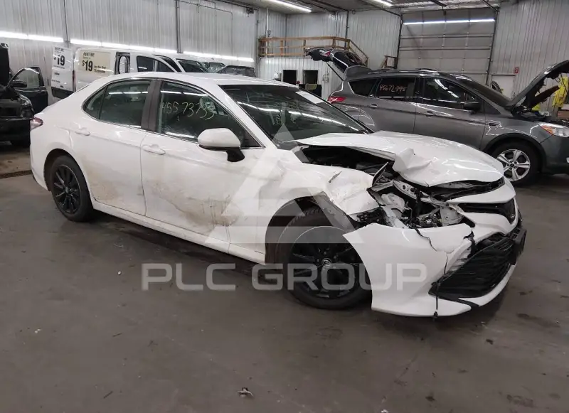 2020 Toyota CAMRY фото