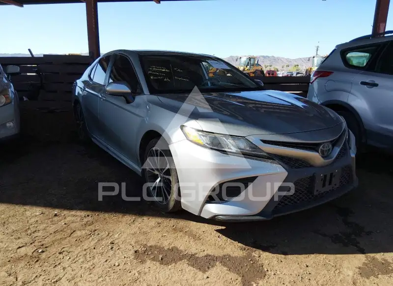 2020 Toyota CAMRY фото