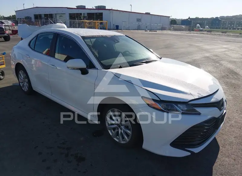 2020 Toyota CAMRY photo