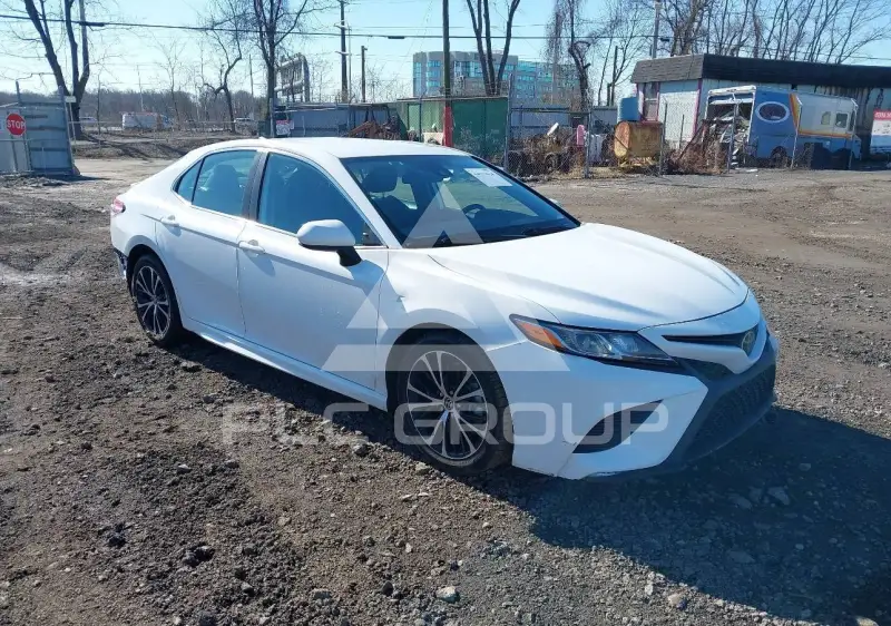 2020 Toyota CAMRY photo
