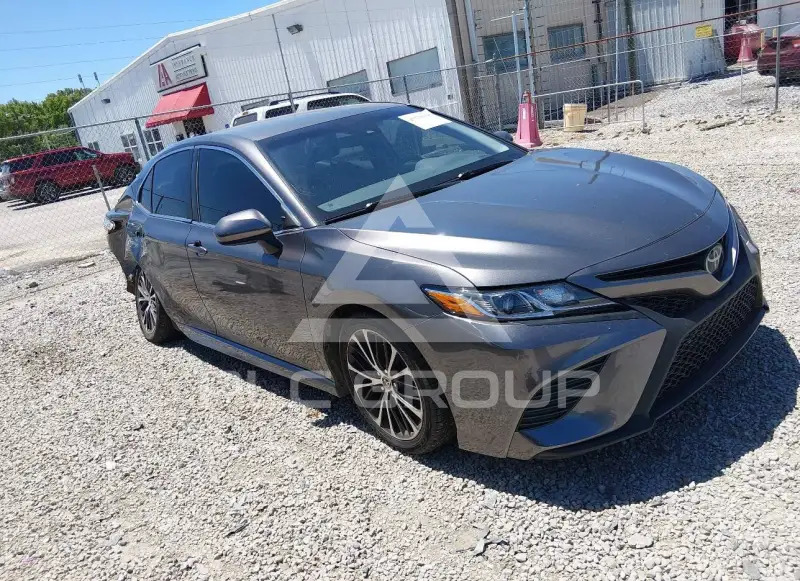 2020 Toyota CAMRY photo