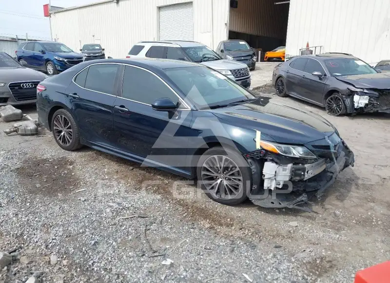 2020 Toyota CAMRY фото