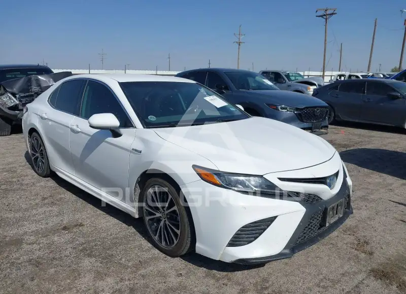 2020 Toyota CAMRY фото