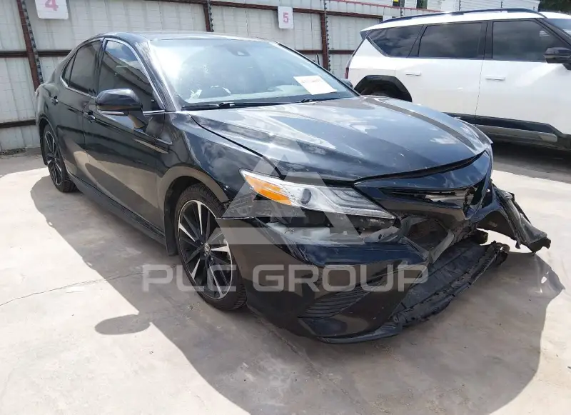 2020 Toyota CAMRY фото