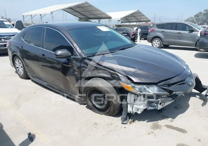 2020 Toyota CAMRY фото