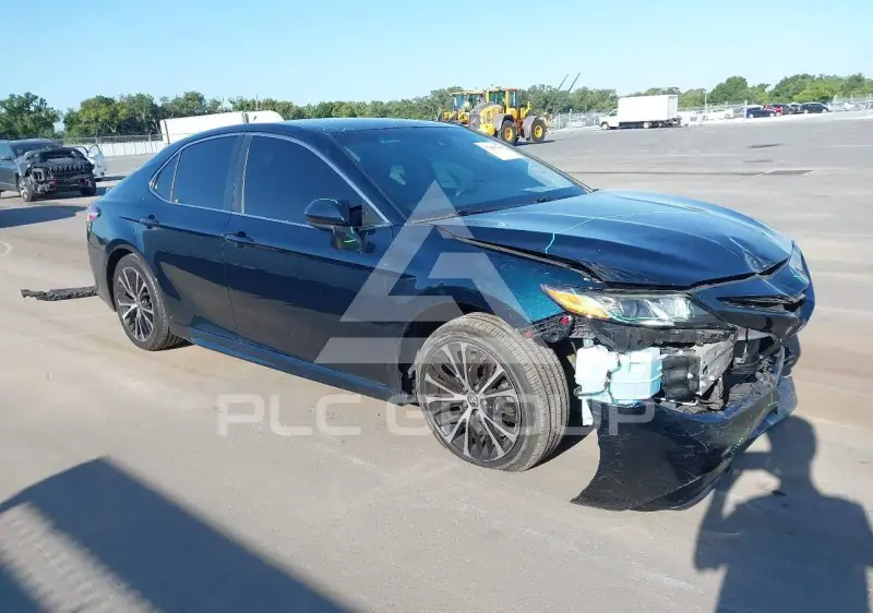2020 Toyota CAMRY фото