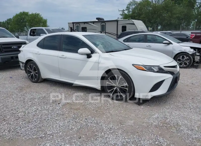 2020 Toyota CAMRY photo