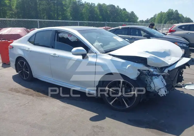 2020 Toyota CAMRY фото