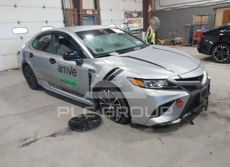 2020 Toyota CAMRY photo