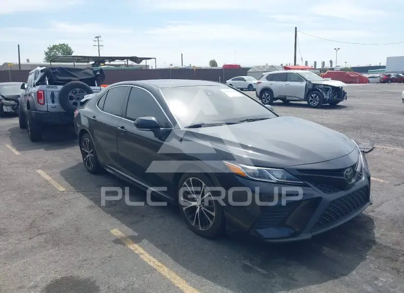 2020 Toyota CAMRY photo