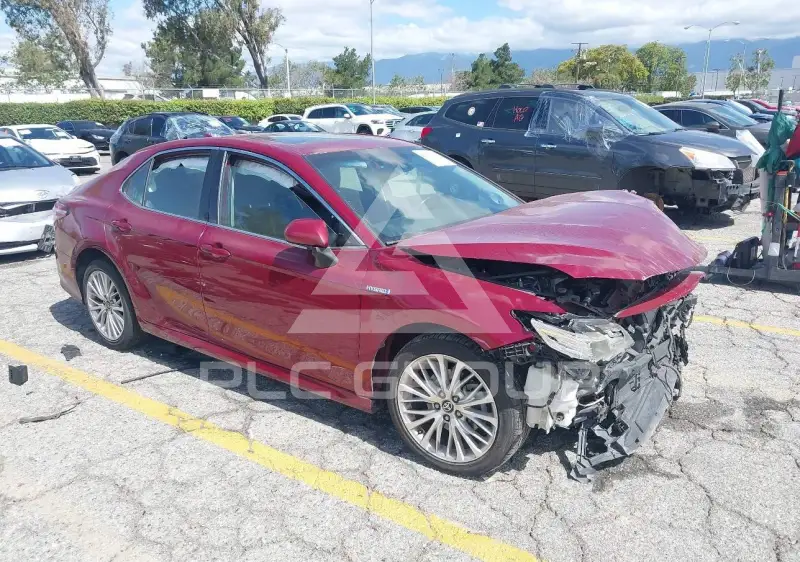 2020 Toyota CAMRY фото