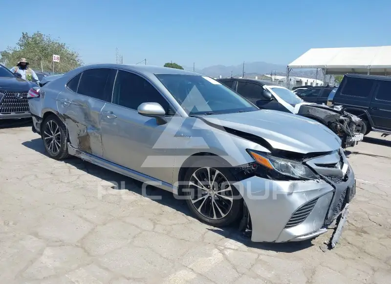 2020 Toyota CAMRY фото