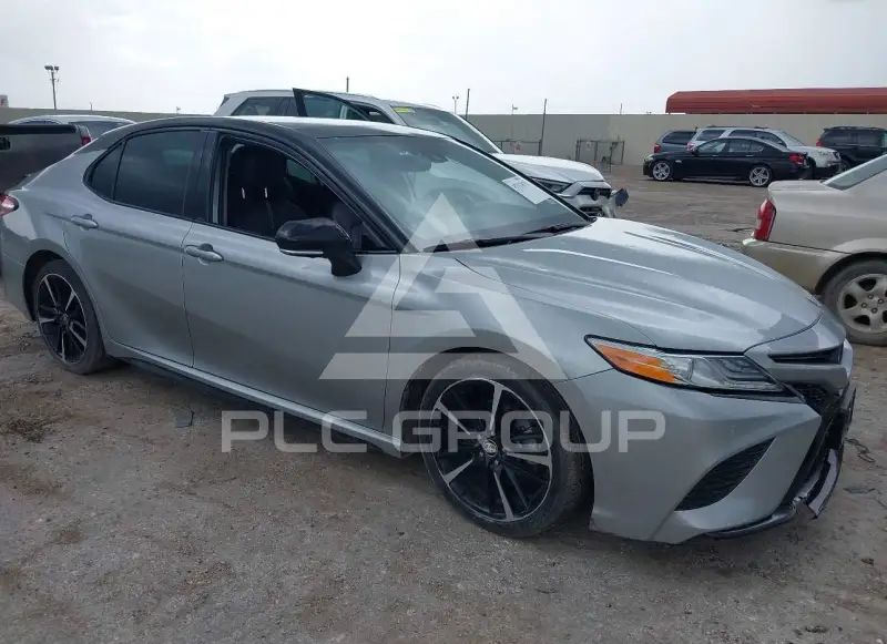 2020 Toyota CAMRY фото