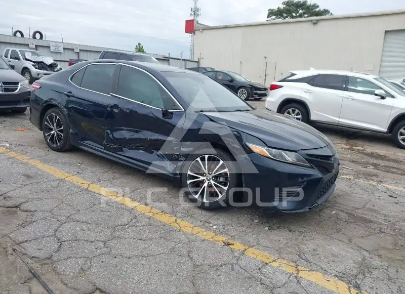 2020 Toyota CAMRY фото