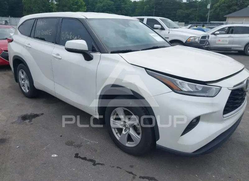 2020 Toyota Highlander photo
