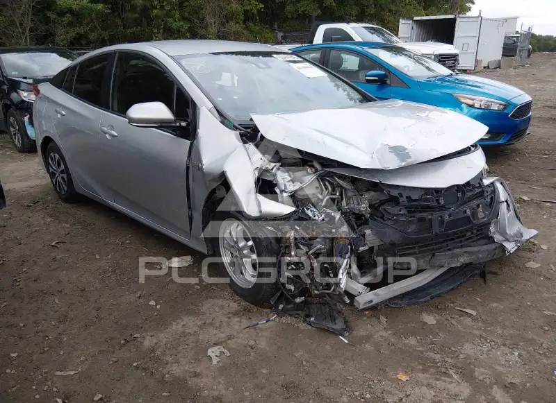 2020 Toyota PRIUS photo