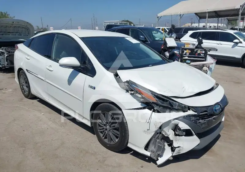 2020 Toyota PRIUS photo