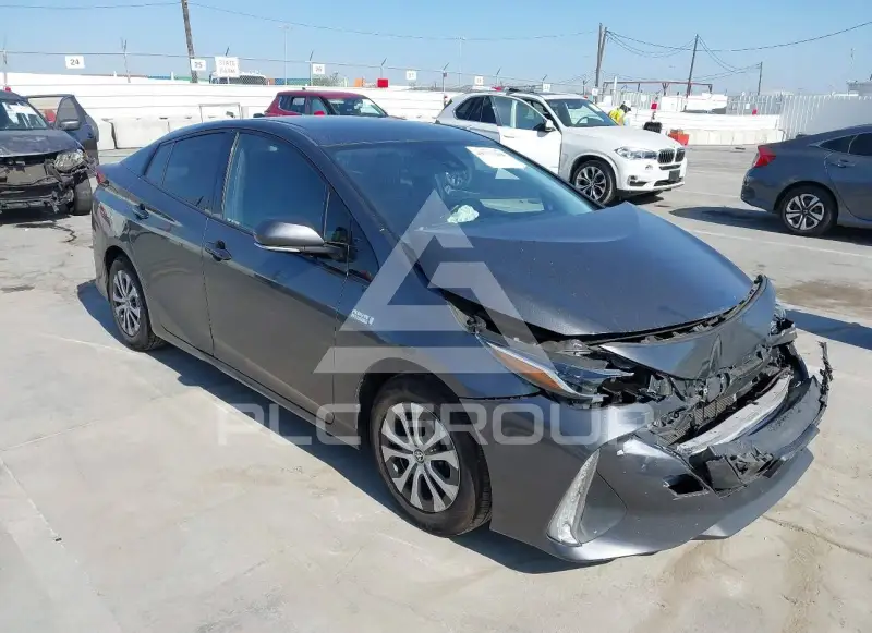 2020 Toyota PRIUS photo