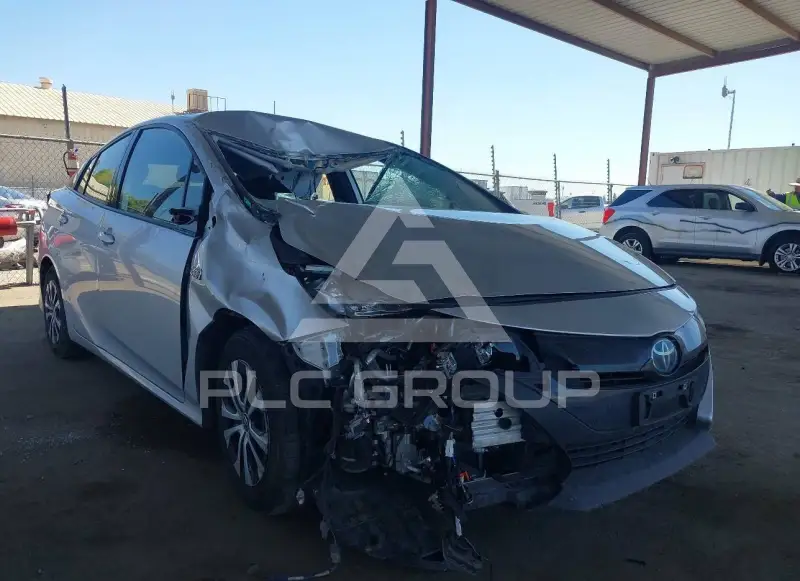 2020 Toyota PRIUS photo