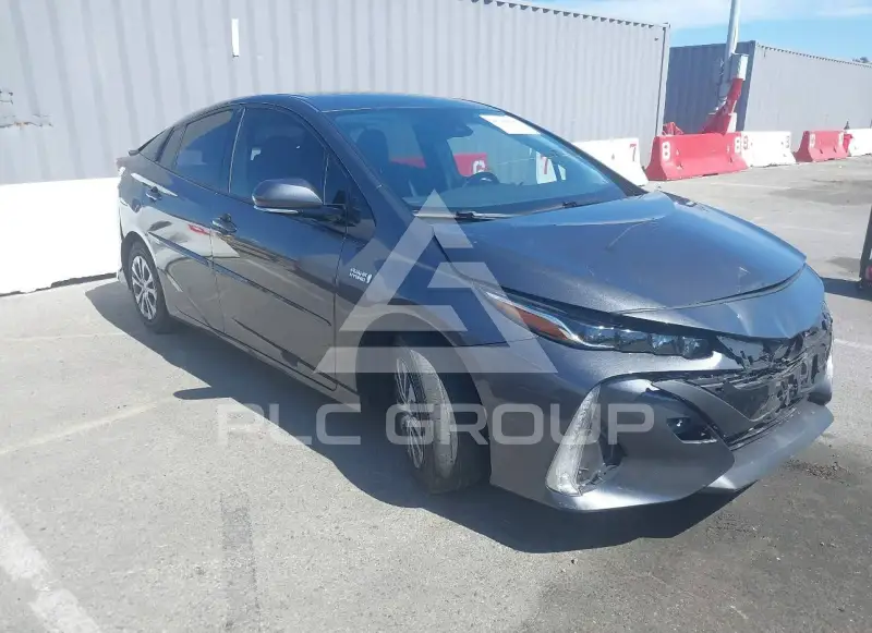 2020 Toyota PRIUS photo