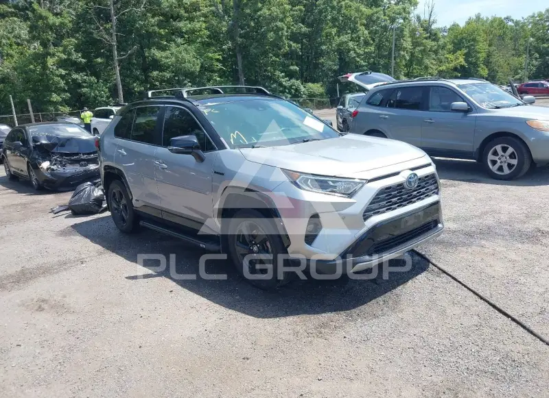 2020 Toyota RAV4 фото
