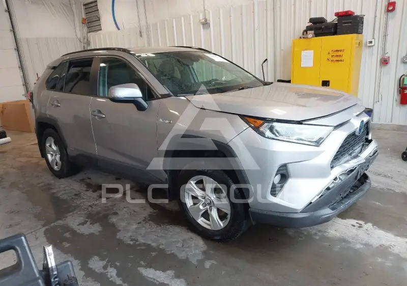 2020 Toyota RAV4 photo