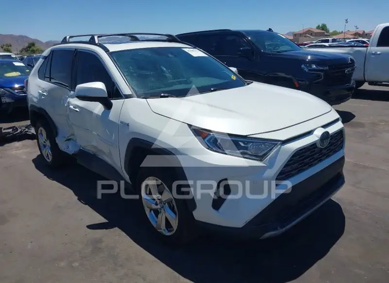 2020 Toyota RAV4 photo