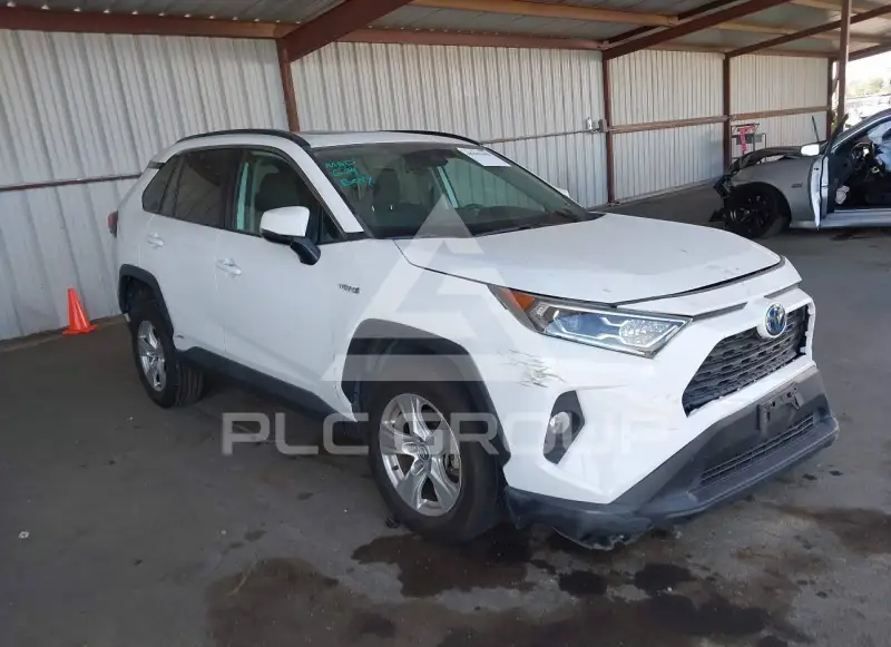 2020 Toyota RAV4 фото