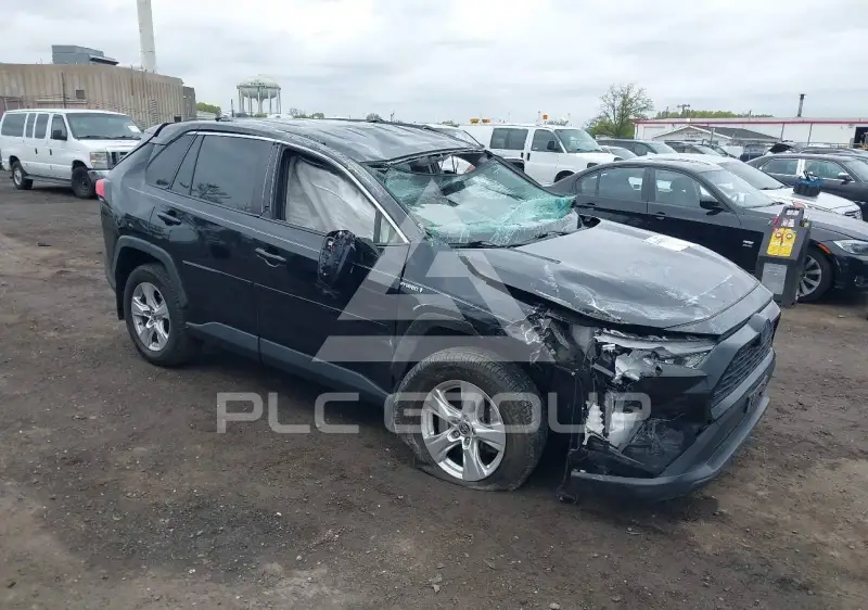 2020 Toyota RAV4 фото