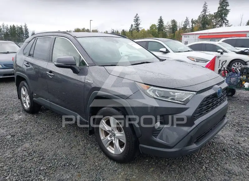 2020 Toyota RAV4 photo