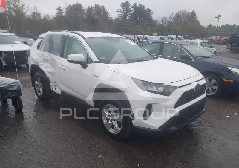 2020 Toyota RAV4 photo