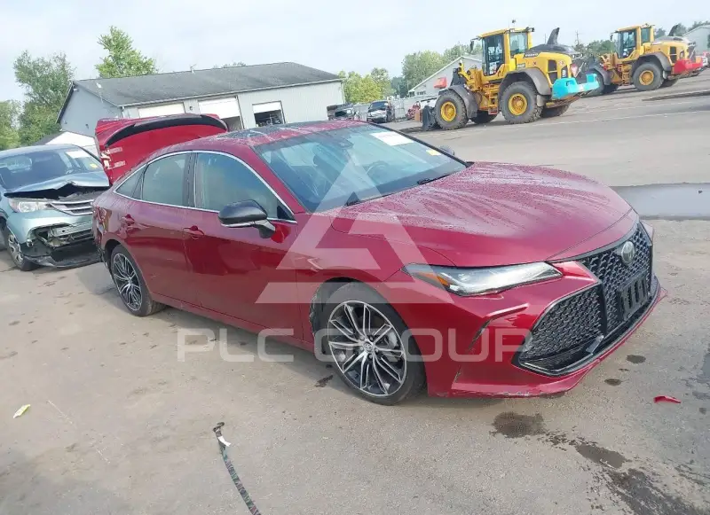 2020 Toyota AVALON фото