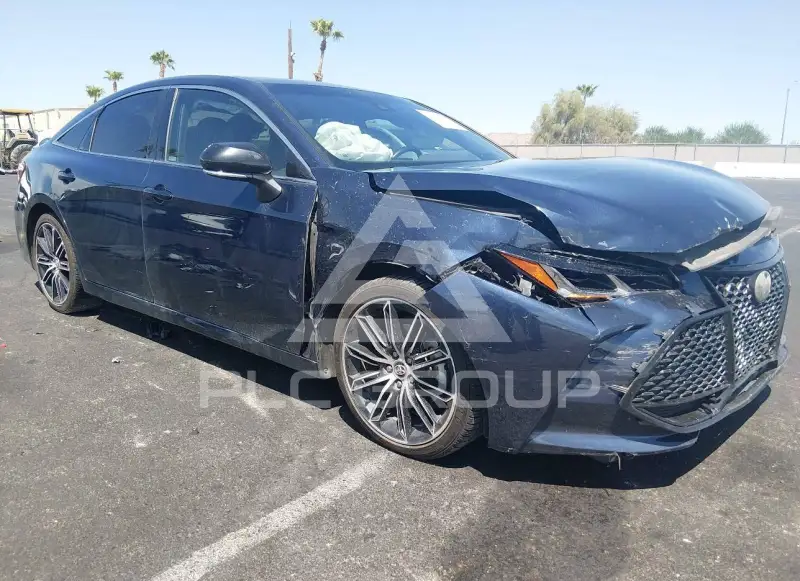 2020 Toyota AVALON photo