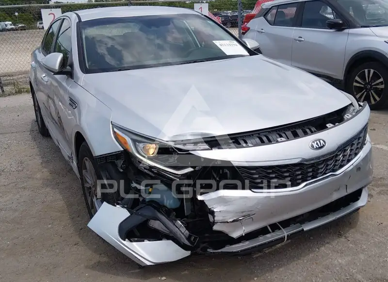 2020 KIA Optima photo