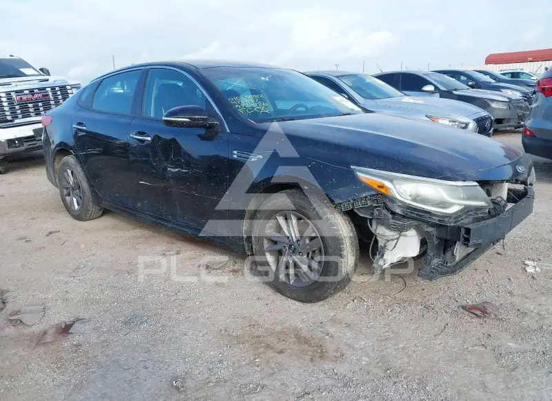 2020 KIA Optima photo