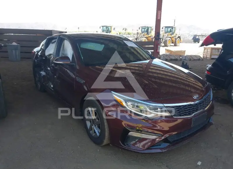 2020 KIA Optima фото