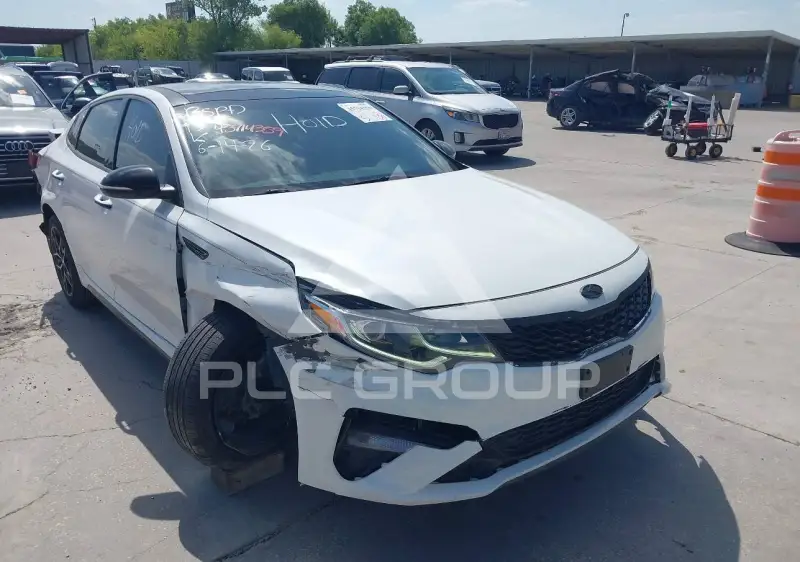 2020 KIA Optima photo