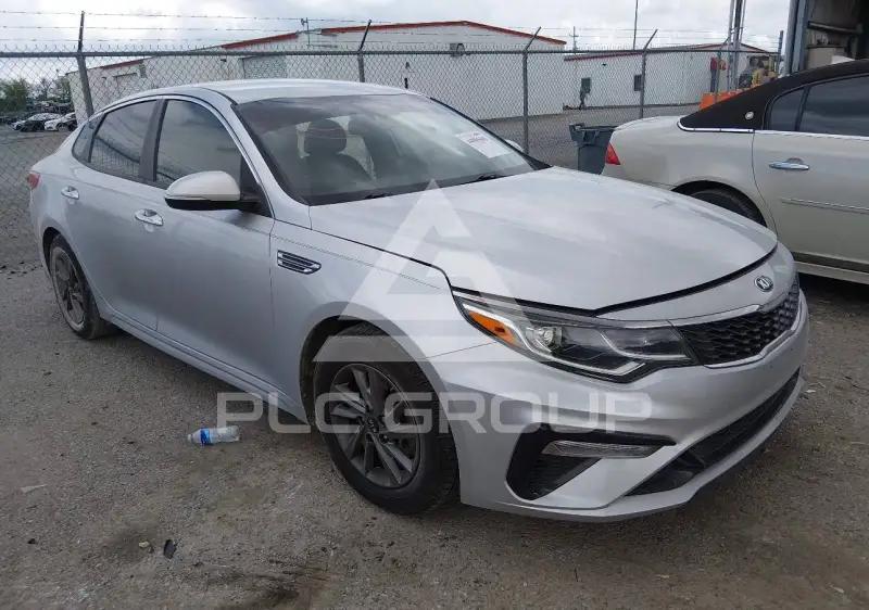 2020 KIA Optima фото