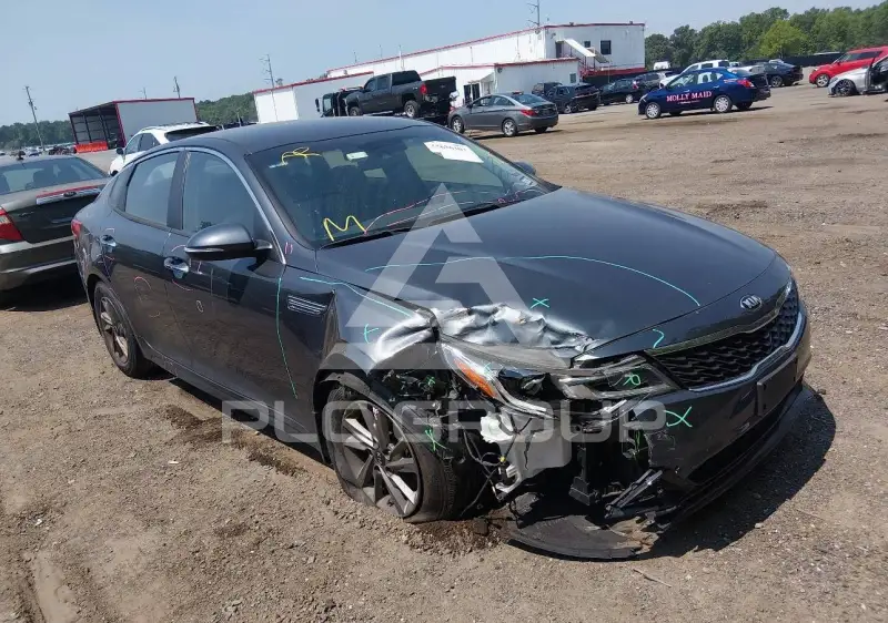 2020 KIA Optima photo