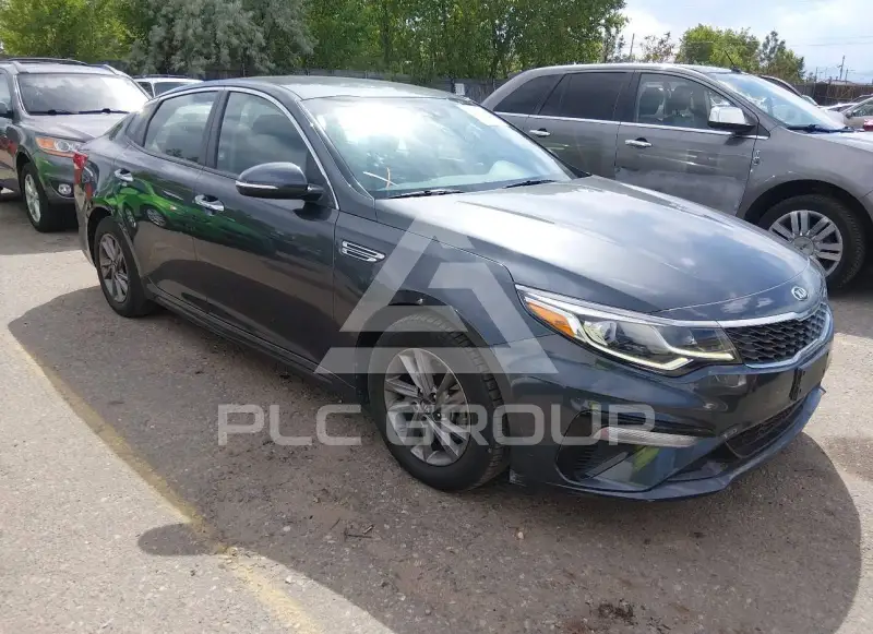 2020 KIA Optima photo