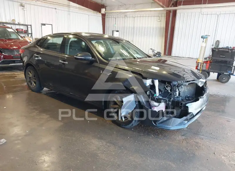 2020 KIA Optima photo