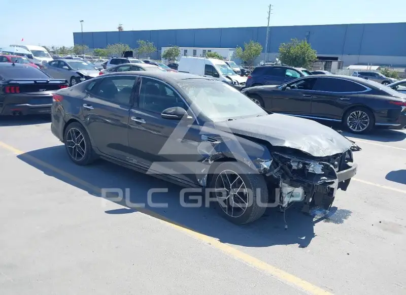 2020 KIA Optima фото