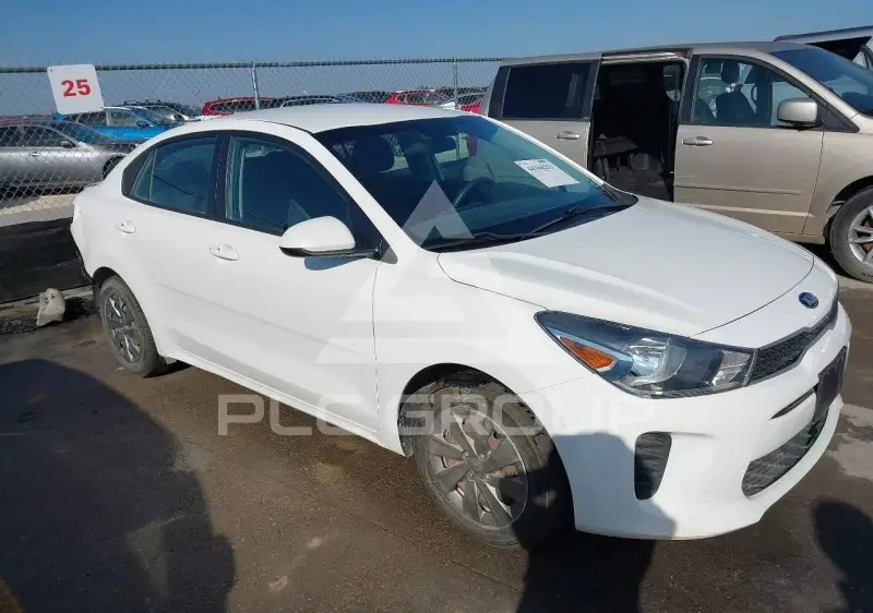 2020 KIA Rio photo