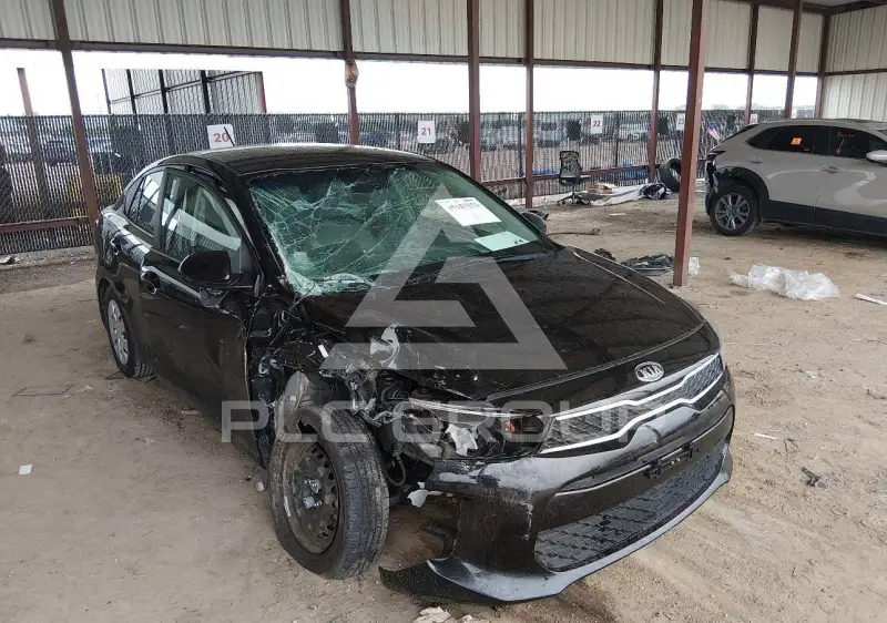 2020 KIA Rio photo