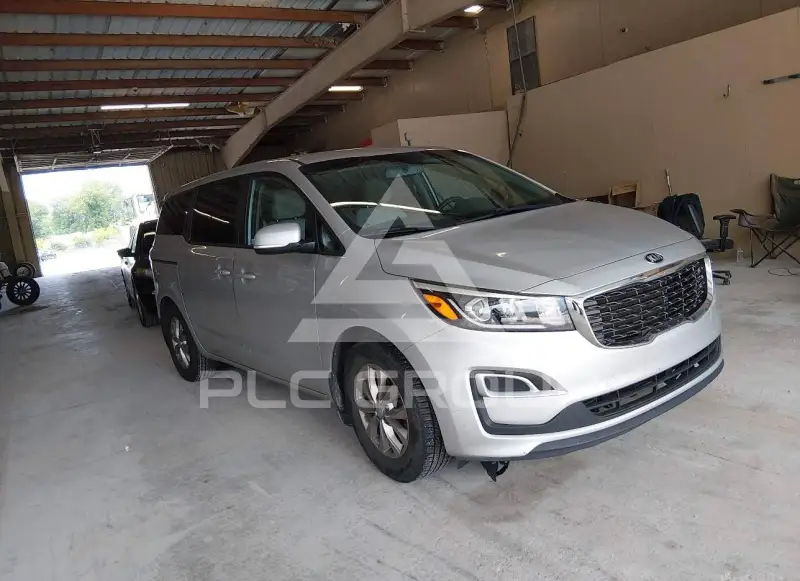 2020 KIA Sedona фото