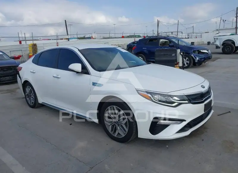 2020 KIA Optima фото