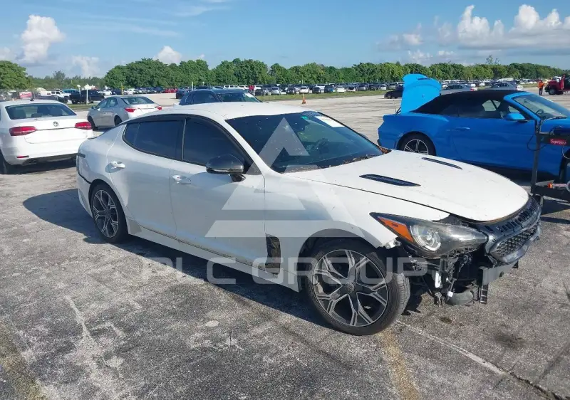 2020 KIA Stinger фото