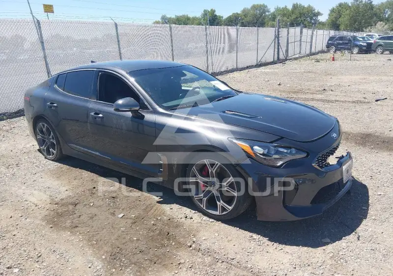 2020 KIA Stinger фото