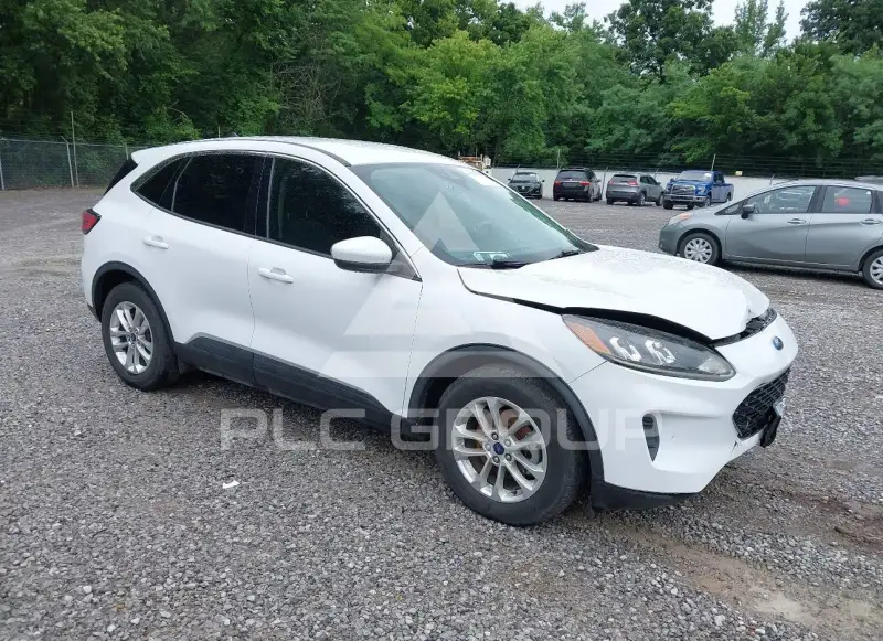 2020 Ford ESCAPE photo